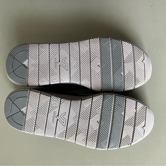 VONIC Kristi Suede Slip On Women's Shoes Size 7.5 - Picture 4 of 6